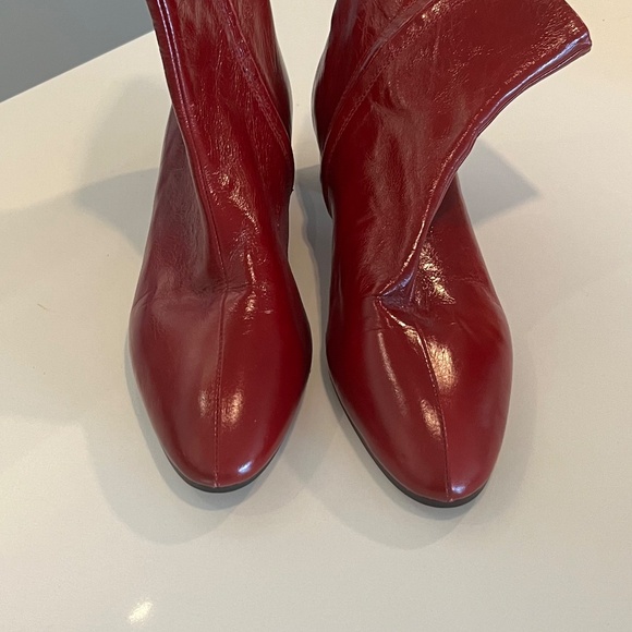Red leather ankle boots - Picture 10 of 11
